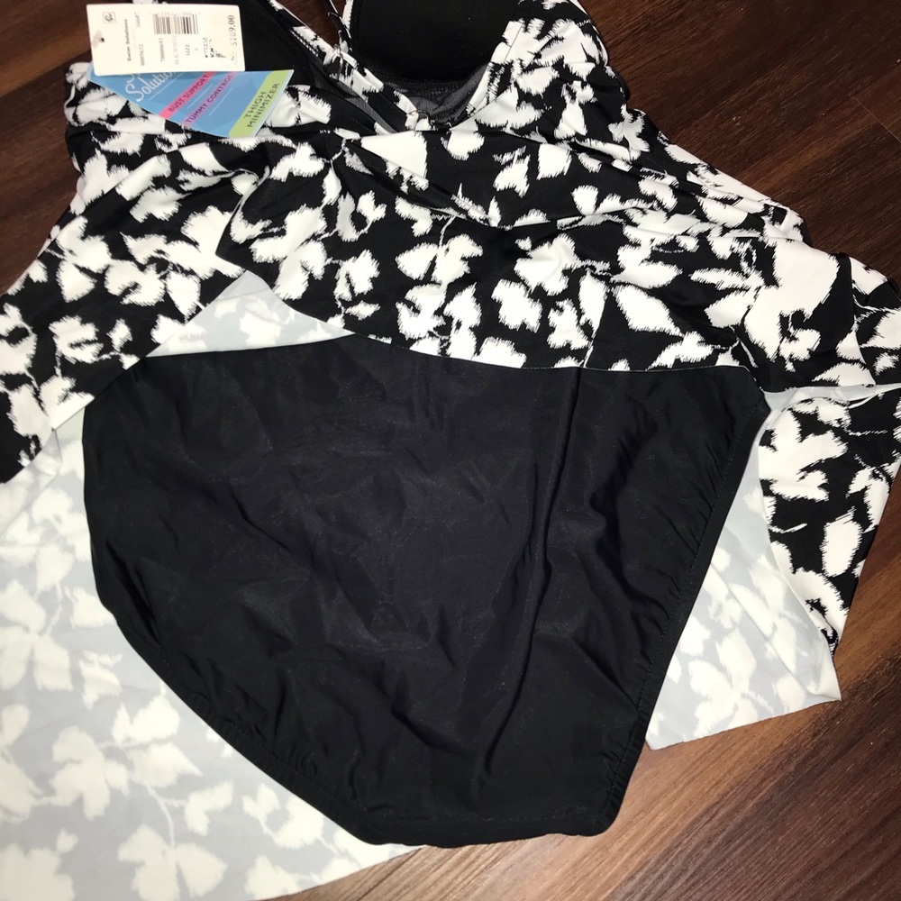 Swim Solutions Tummy-Control Fly Away Swim Dress NWT - Picture 6 of 10